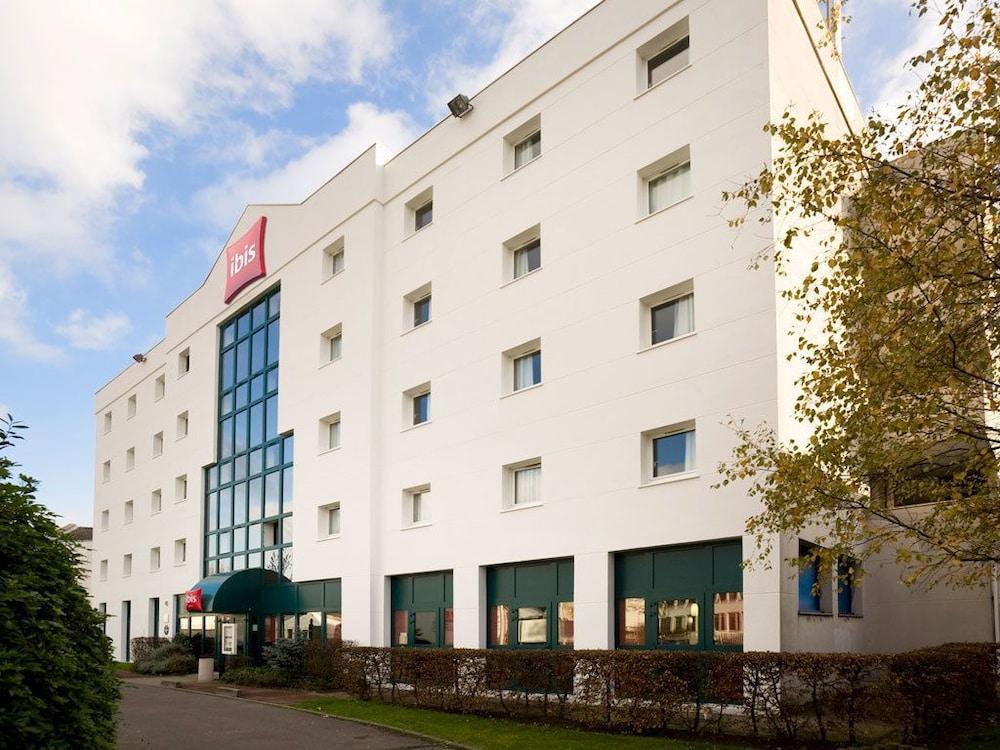 מלון לה קורנב Ibis Paris Le Bourget מראה חיצוני תמונה