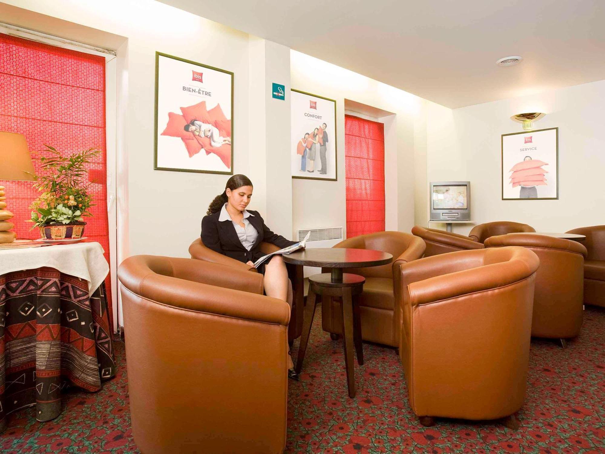 מלון לה קורנב Ibis Paris Le Bourget מראה חיצוני תמונה