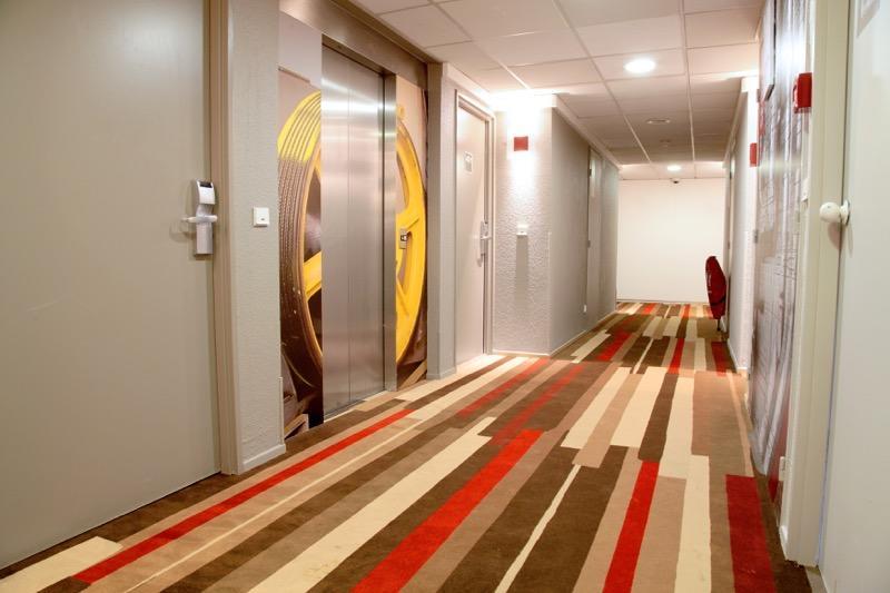 מלון לה קורנב Ibis Paris Le Bourget מראה חיצוני תמונה
